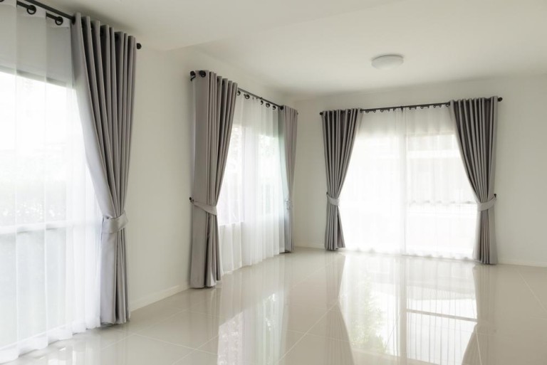 Transformez votre intérieur avec des rideaux adaptés à vos besoins